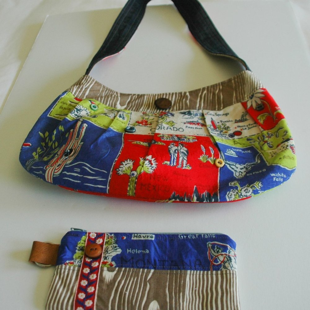Handbag/Change Purse Made of Vintage Hankerchieves